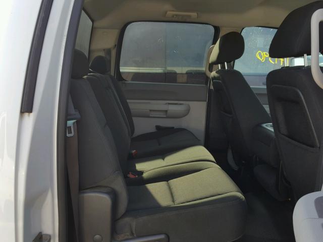 1GC4KZC83DF146560 - 2013 CHEVROLET SILVERADO WHITE photo 6