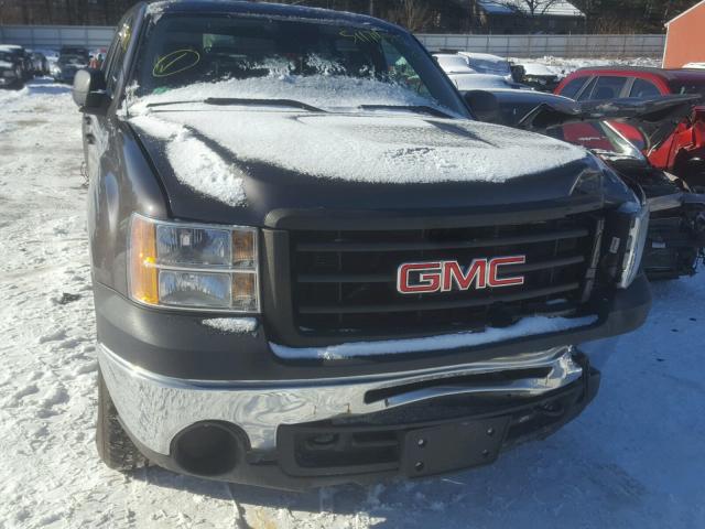 3GTP2TEA4BG318732 - 2011 GMC SIERRA K15 GRAY photo 9