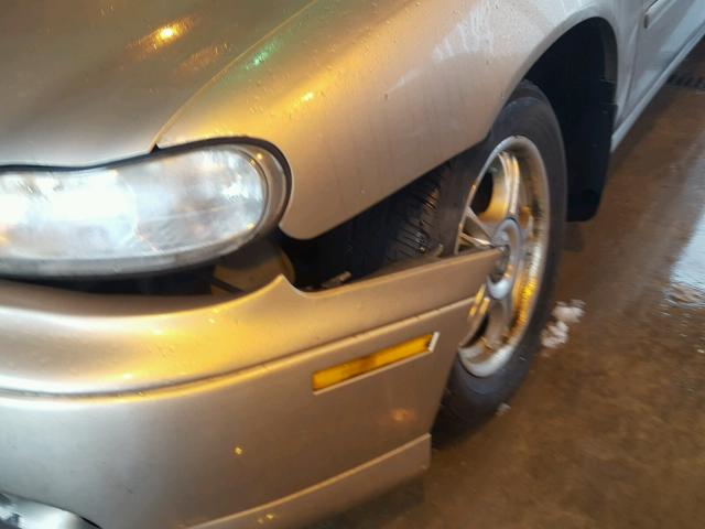 1G1NE52M9W6144553 - 1998 CHEVROLET MALIBU LS 金色 照片 9