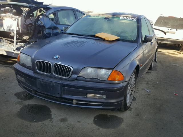 WBAAV53431FK46084 - 2001 BMW 330 I BLUE photo 2