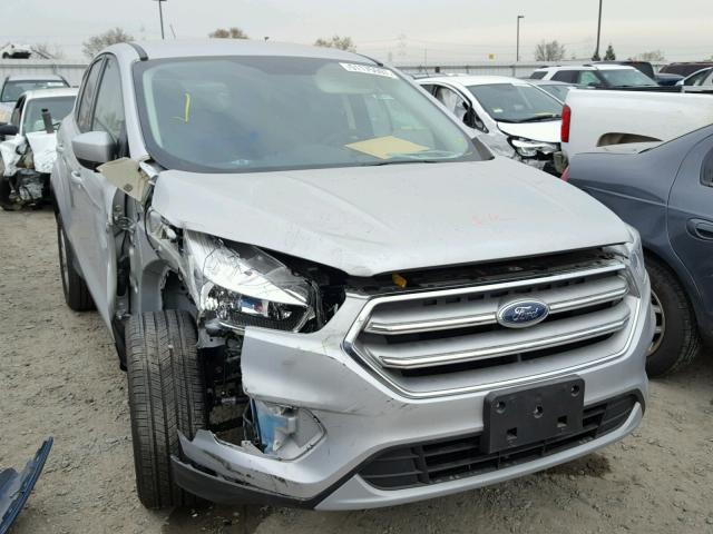 1FMCU0G96HUE75707 - 2017 FORD ESCAPE SE SILVER photo 1