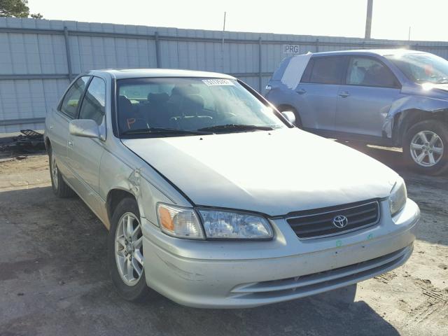 JT2BF28K710319060 - 2001 TOYOTA CAMRY LE SILVER photo 1