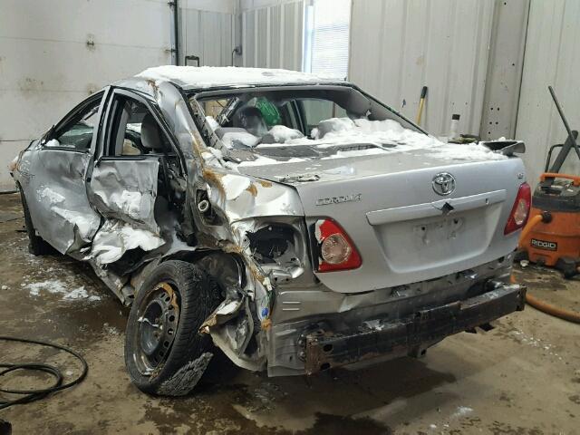 JTDBL40E199043466 - 2009 TOYOTA COROLLA BA SILVER photo 3