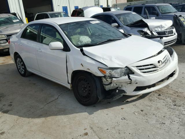 2T1BU4EE7DC955740 - 2013 TOYOTA COROLLA BA WHITE photo 1