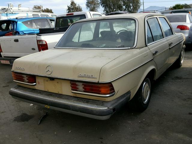 12313012078465 - 1978 MERCEDES-BENZ 300D YELLOW photo 4