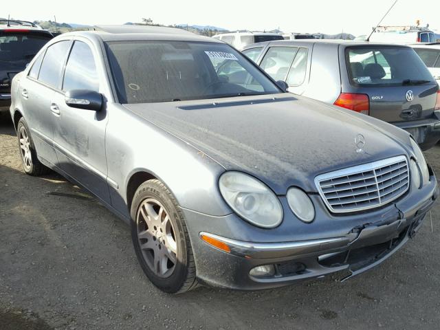 WDBUF65J05A714912 - 2005 MERCEDES-BENZ E 320 CHARCOAL photo 1