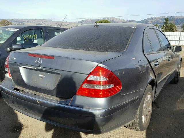 WDBUF65J05A714912 - 2005 MERCEDES-BENZ E 320 CHARCOAL photo 4