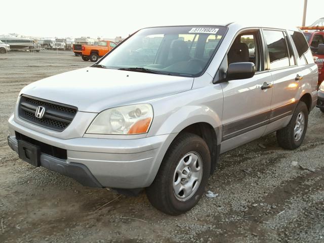 2HKYF18134H553318 - 2004 HONDA PILOT LX SILVER photo 2