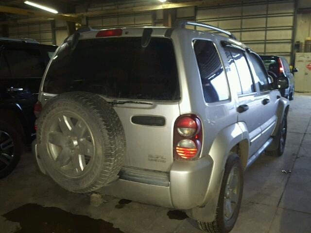 1J4GL58K05W726111 - 2005 JEEP LIBERTY LI SILVER photo 4