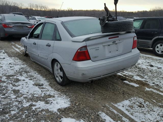 1FAHP34N07W274155 - 2007 FORD FOCUS ZX4 SILVER photo 3