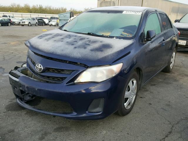 5YFBU4EE3DP093570 - 2013 TOYOTA COROLLA BA BLUE photo 2