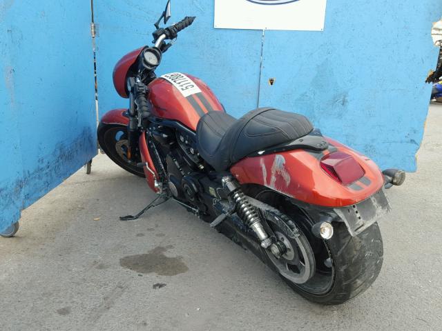 1HD1HHH33BC803945 - 2011 HARLEY-DAVIDSON VRSCDX RED photo 3