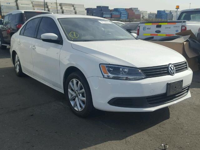 3VWDP7AJ3CM373478 - 2012 VOLKSWAGEN JETTA SE WHITE photo 1