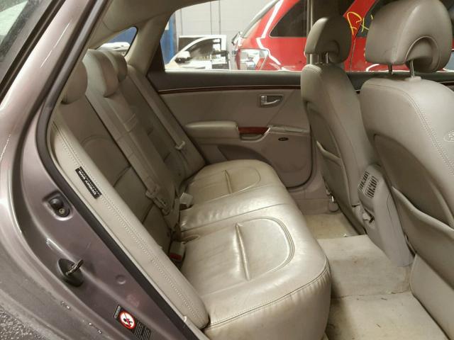 KMHFC46F46A085394 - 2006 HYUNDAI AZERA SE GRAY photo 6