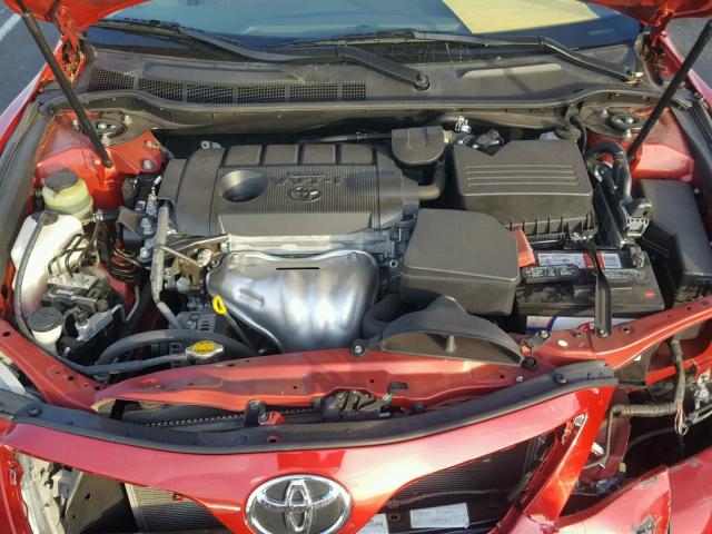 4T1BF3EK5BU742744 - 2011 TOYOTA CAMRY BASE RED photo 7