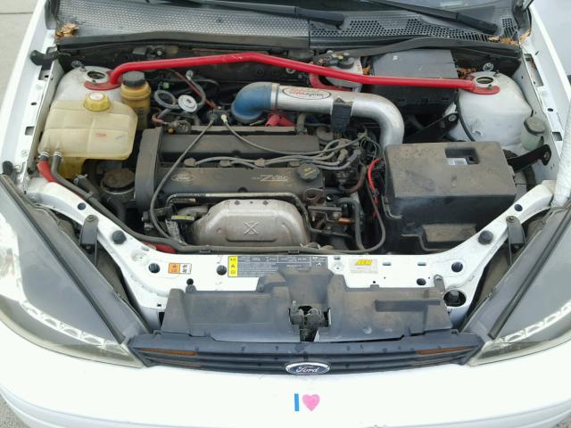 3FAFP31341R176024 - 2001 FORD FOCUS ZX3 WHITE photo 7