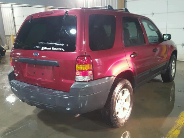 1FMYU93175DA08740 - 2005 FORD ESCAPE XLT RED photo 4