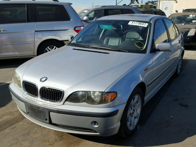 WBAAZ33455KP91354 - 2005 BMW 325 IS SUL SILVER photo 2