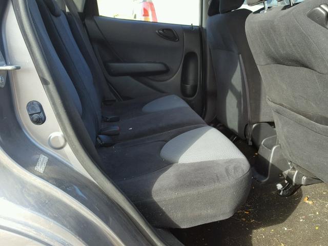 JHMGD38677S028209 - 2007 HONDA FIT S ვერცხლისფერი ფოტო 6