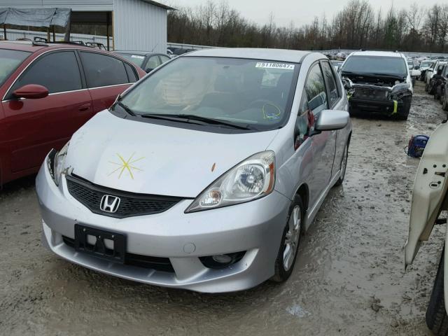 JHMGE8H56BS003800 - 2011 HONDA FIT SPORT SILVER photo 2