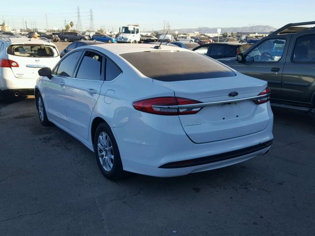 3FA6P0G77HR142209 - 2017 FORD FUSION S WHITE photo 3