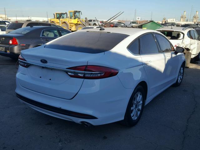 3FA6P0G77HR142209 - 2017 FORD FUSION S WHITE photo 4