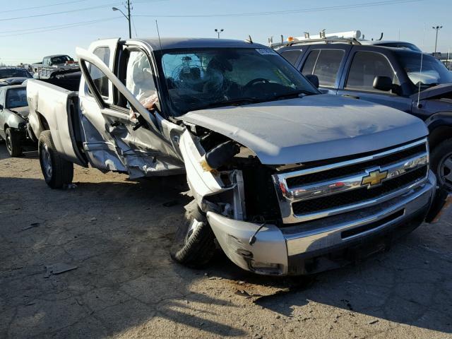 1GCRKSE39BZ166502 - 2011 CHEVROLET SILVERADO SILVER photo 1