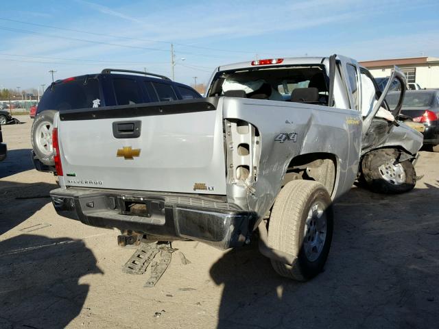 1GCRKSE39BZ166502 - 2011 CHEVROLET SILVERADO SILVER photo 4