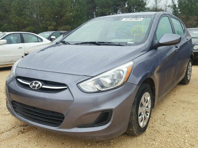 KMHCT5AE4HU322314 - 2017 HYUNDAI ACCENT SE GRAY photo 2