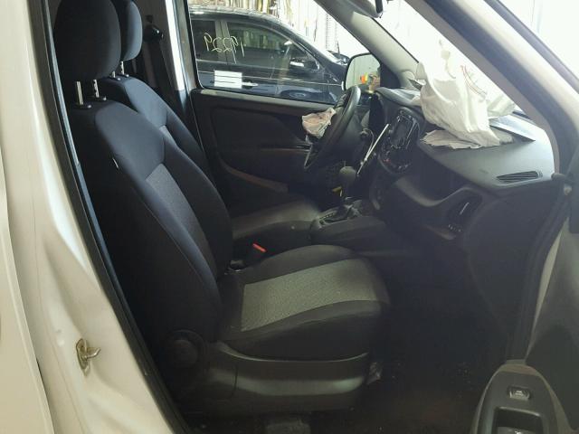 ZFBERFAT8F6A80408 - 2015 RAM PROMASTER 白色 照片 5