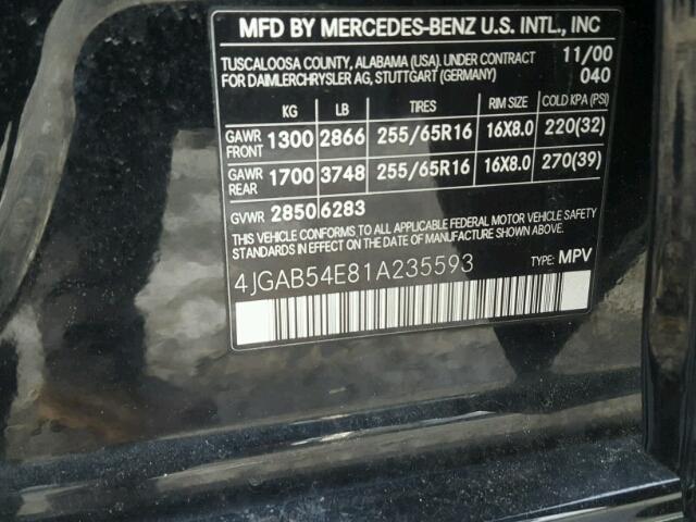 4JGAB54E81A235593 - 2001 MERCEDES-BENZ ML 320 BLACK photo 10