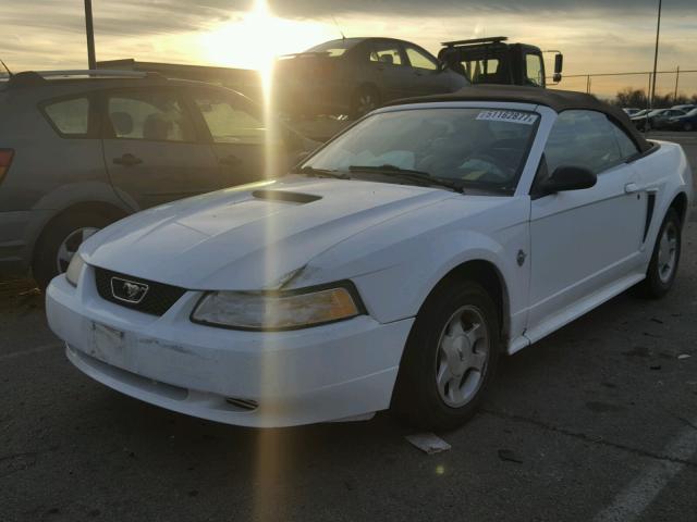 1FAFP4444XF212116 - 1999 FORD MUSTANG WHITE photo 2