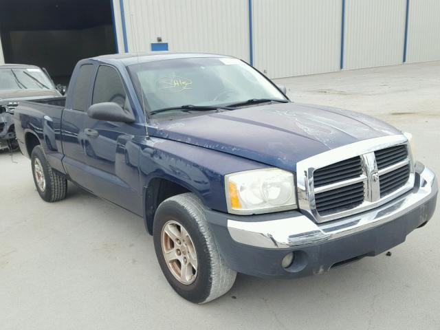 1D7HE42K55S157793 - 2005 DODGE DAKOTA SLT BLUE photo 1