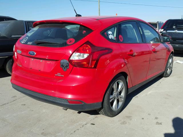 1FADP3K22DL247379 - 2013 FORD FOCUS SE RED photo 4