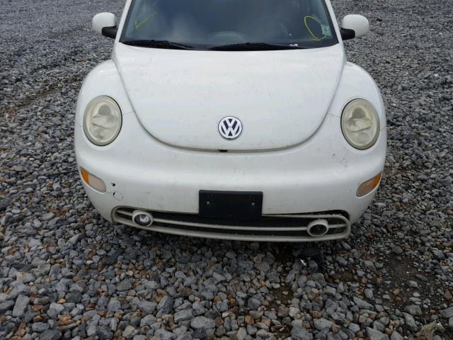 3VWCK21C73M401037 - 2003 VOLKSWAGEN NEW BEETLE 白色 照片 9