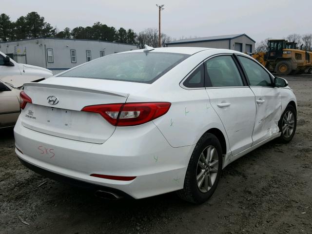 5NPE24AF1HH509068 - 2017 HYUNDAI SONATA SE WHITE photo 4