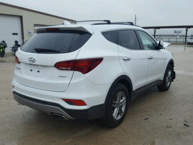 5NMZU3LB7HH025306 - 2017 HYUNDAI SANTA FE S WHITE photo 4