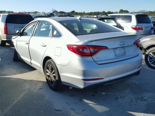 5NPE24AF8FH039988 - 2015 HYUNDAI SONATA SE GRAY photo 3