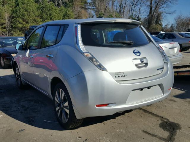 1N4AZ0CP2FC307590 - 2015 NISSAN LEAF S SILVER photo 3