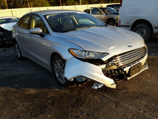 3FA6P0HD3HR276302 - 2017 FORD FUSION SE SILVER photo 1