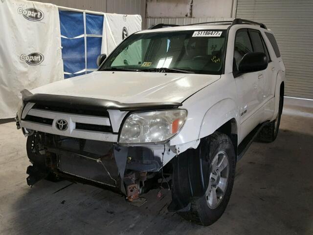 JTEBU14R740045062 - 2004 TOYOTA 4RUNNER SR WHITE photo 2