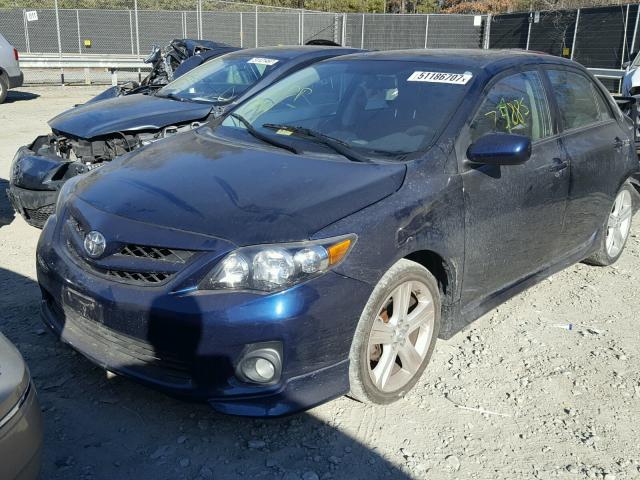 2T1BU4EE0DC108350 - 2013 TOYOTA COROLLA BA BLUE photo 2