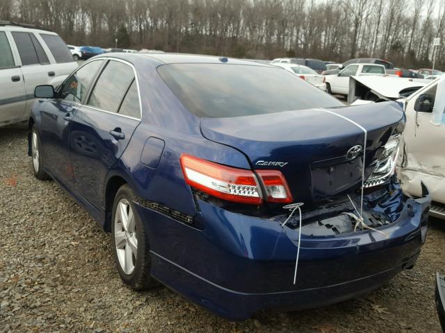 4T1BF3EKXBU746403 - 2011 TOYOTA CAMRY BASE BLUE photo 3