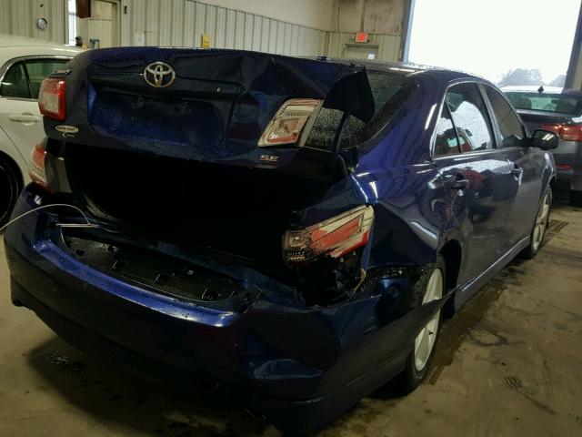 4T1BF3EKXBU746403 - 2011 TOYOTA CAMRY BASE BLUE photo 4