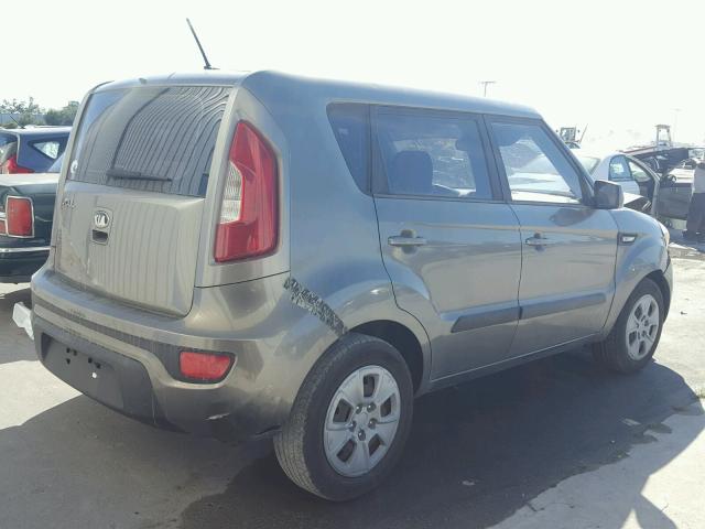 KNDJT2A54D7579170 - 2013 KIA SOUL SILVER photo 4