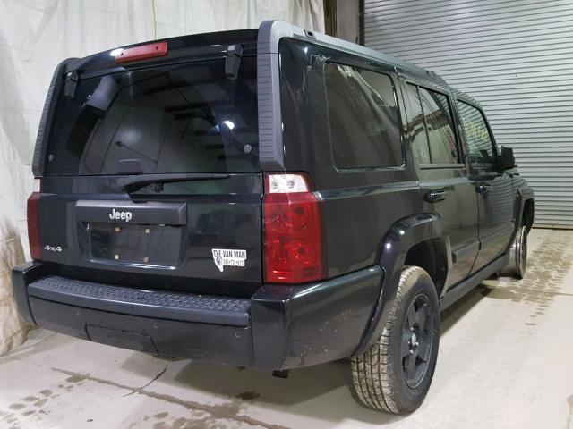 1J8HG48K48C172708 - 2008 JEEP COMMANDER BLACK photo 4