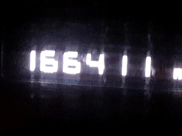 1J8HG48K48C172708 - 2008 JEEP COMMANDER BLACK photo 8