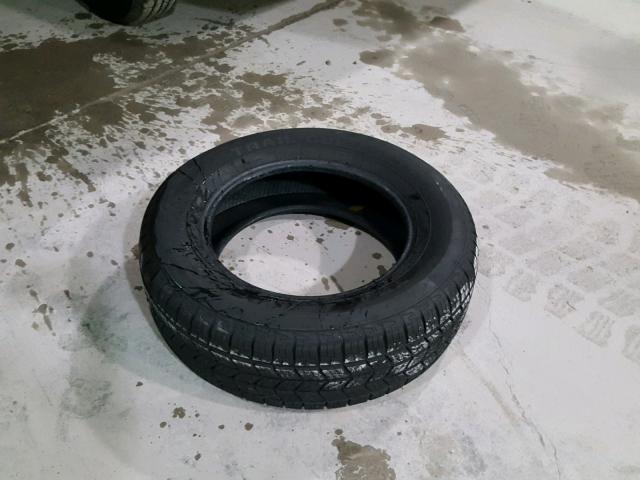 1J8HG48K48C172708 - 2008 JEEP COMMANDER BLACK photo 9