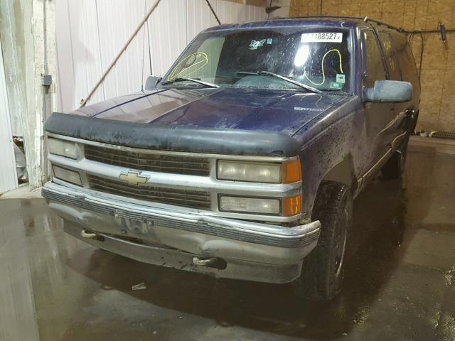 1GNFK16K1SJ441384 - 1995 CHEVROLET SUBURBAN K BLUE photo 2