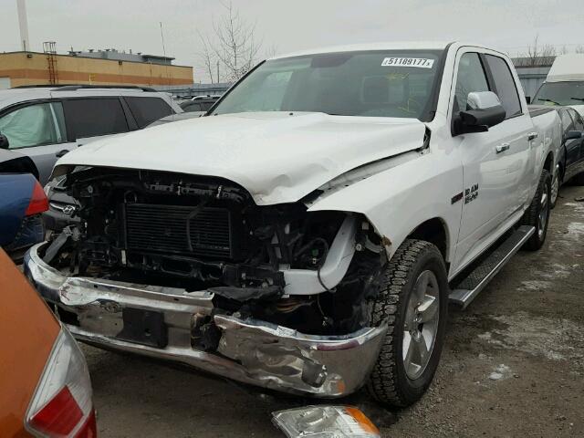 1C6RR7LM0GS318811 - 2016 RAM 1500 SLT WHITE photo 2